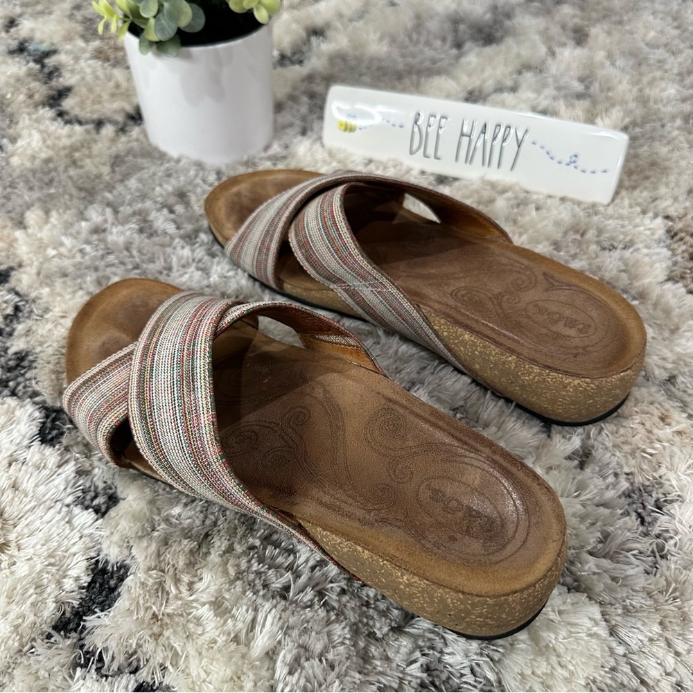 Taos Footwear Striped Sandals - Picture 3 of 6